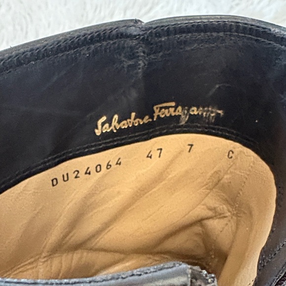 Salvatore Ferragamo Vintage Black Leather Mid-Calf Boot with Signiture Emblem - Picture 11 of 12